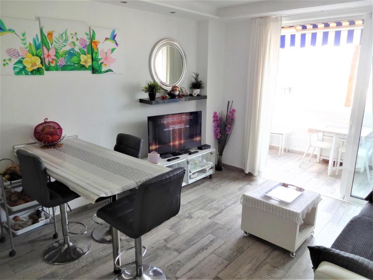 Sunset Apartment With Sea View And Free Wifi In The Heart Of Las Americas Плая де лас Америкас Екстериор снимка